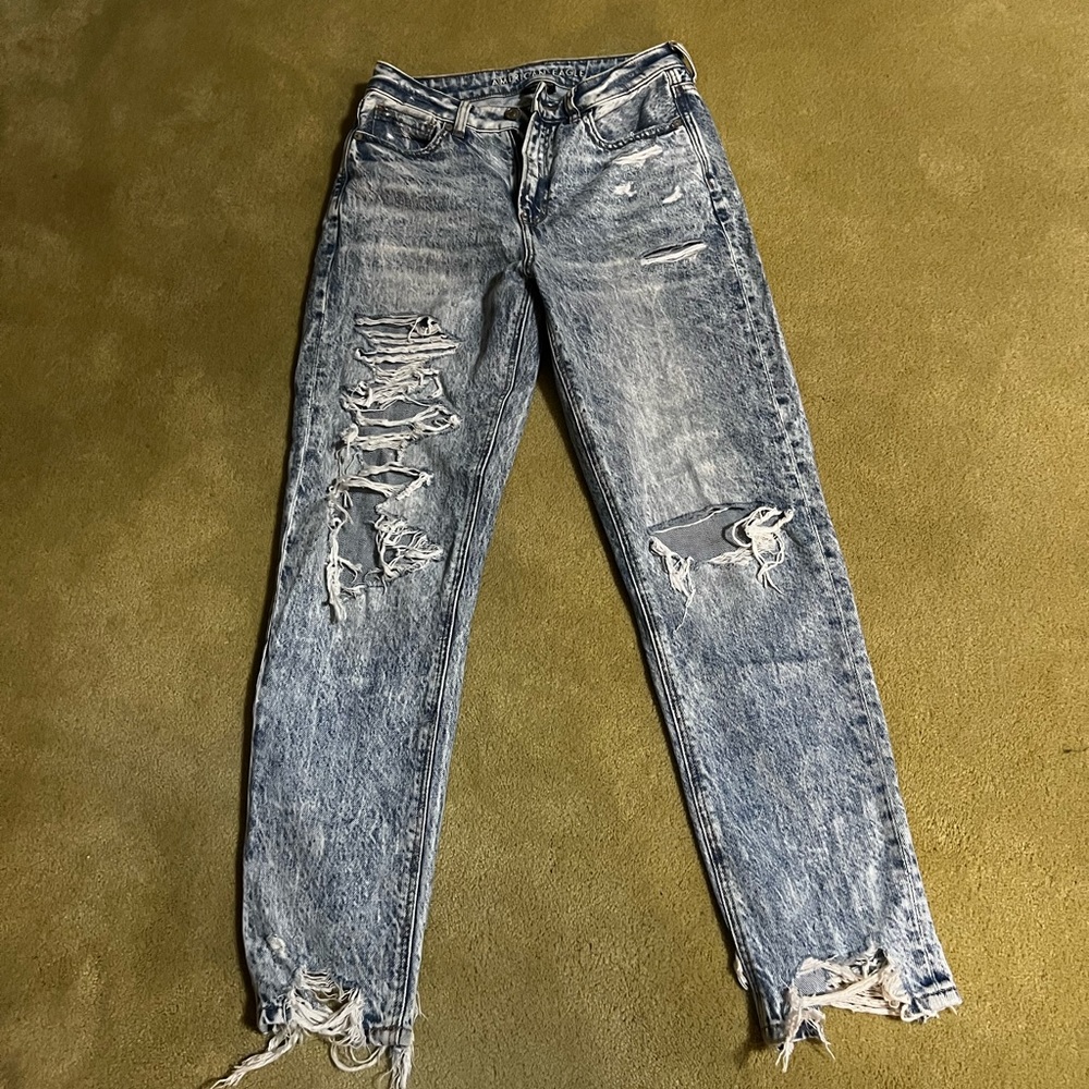 American Eagle Ripped Jeans
